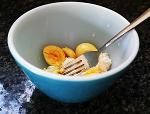 Mashed eggs